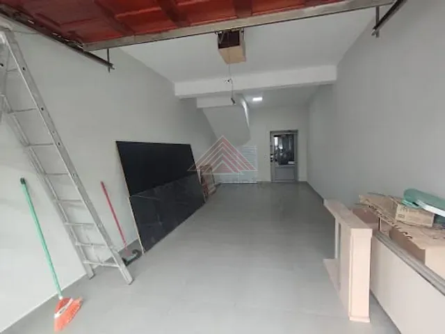 Prédio com 400m², para alugar, no bairro Matriz em Mauá