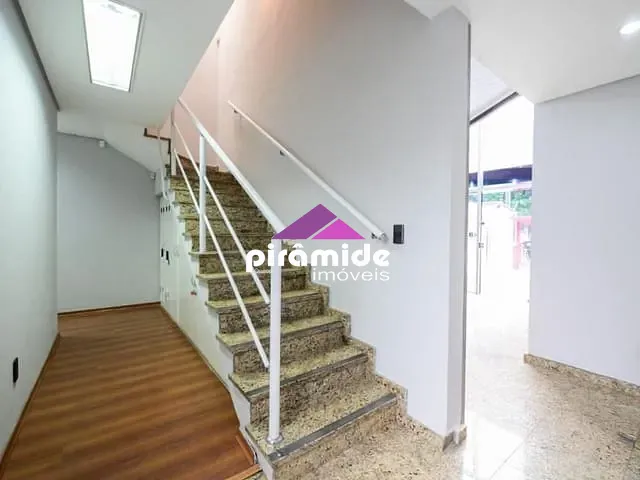 Prédio com 180m², à venda ou para alugar, no bairro Jardim Satélite em São José dos Campos