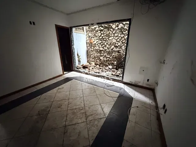 Prédio para alugar, no bairro Cremação em Belém