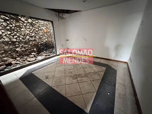 Prédio para alugar, no bairro Cremação em Belém