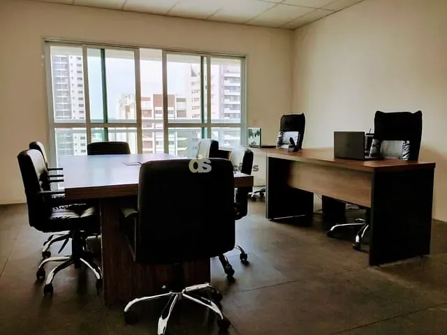 Sala à venda, no bairro Vila Leopoldina em São Paulo
