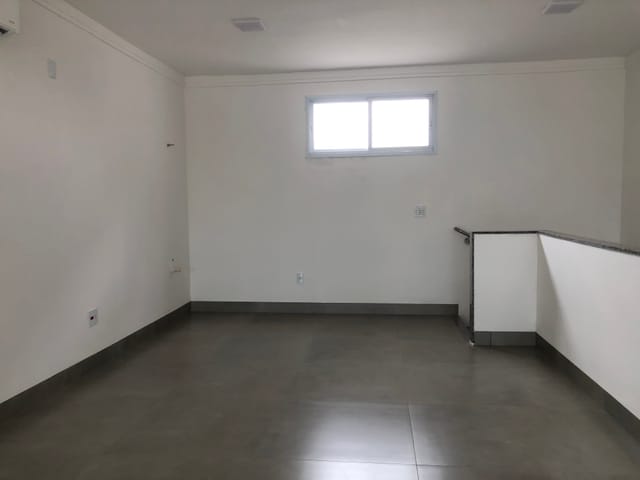 Prédio para alugar, no bairro Ipanema em Araçatuba