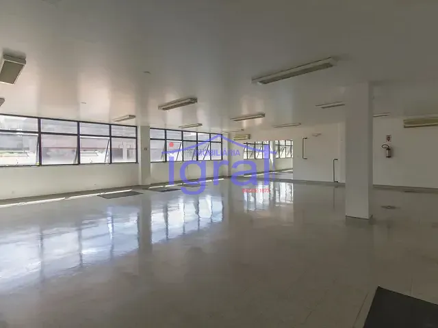 Prédio para alugar, no bairro Indianópolis em São Paulo