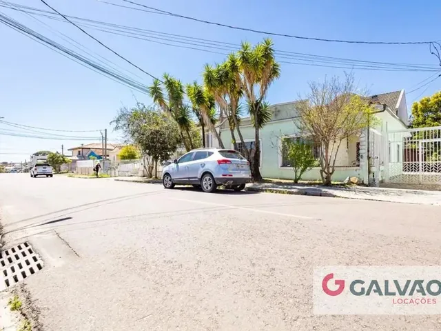Casa para alugar, no bairro Portão em Curitiba