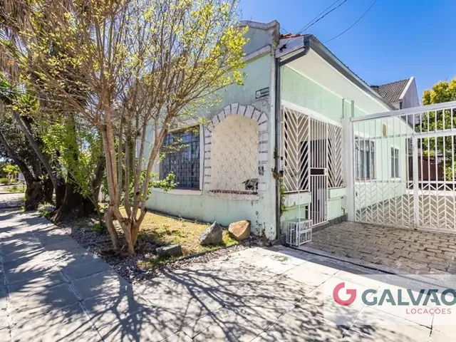 Casa para alugar, no bairro Portão em Curitiba