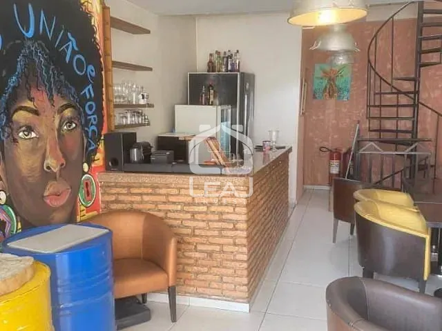 Prédio com 118m², para alugar, no bairro Chácara Santana em São Paulo