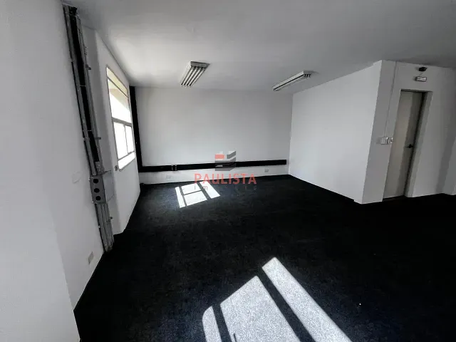 Prédio para alugar, no bairro Jardim Paulista em São Paulo