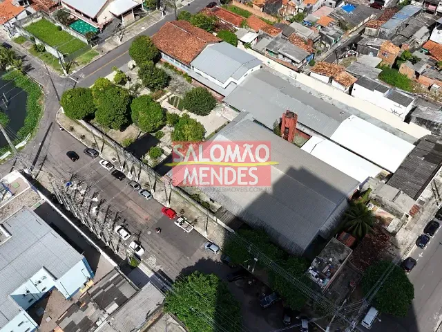 Prédio para alugar, no bairro Cremação em Belém