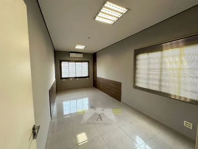 Prédio à venda ou para alugar, no bairro Belém em São Paulo