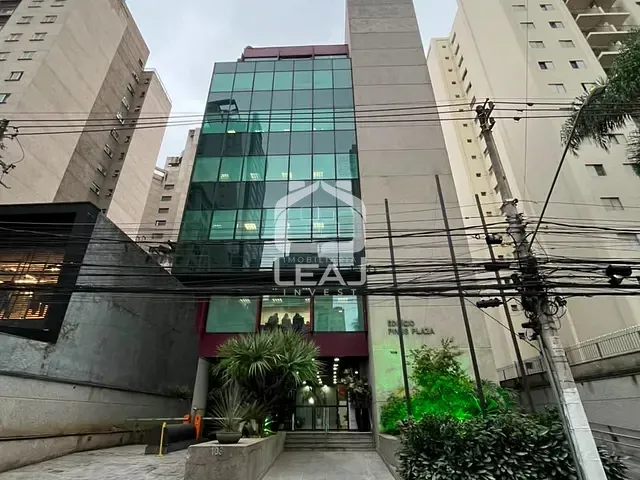 Prédio para alugar, no bairro Vila Olímpia em São Paulo