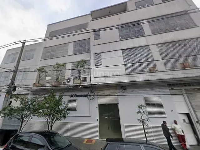 Prédio com 2550m², à venda, no bairro Luz em São Paulo