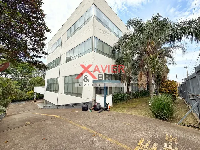 Prédio à venda, no bairro Vila Santana em São Paulo