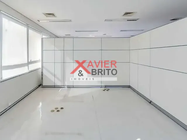 Prédio à venda, no bairro Vila Santana em São Paulo