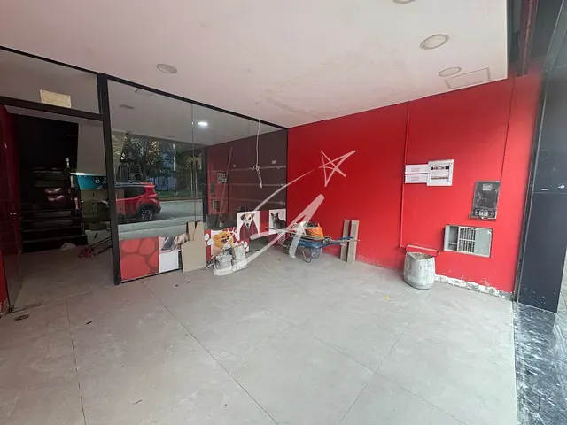 Prédio com 110m², à venda ou para alugar, no bairro Tatuapé em São Paulo