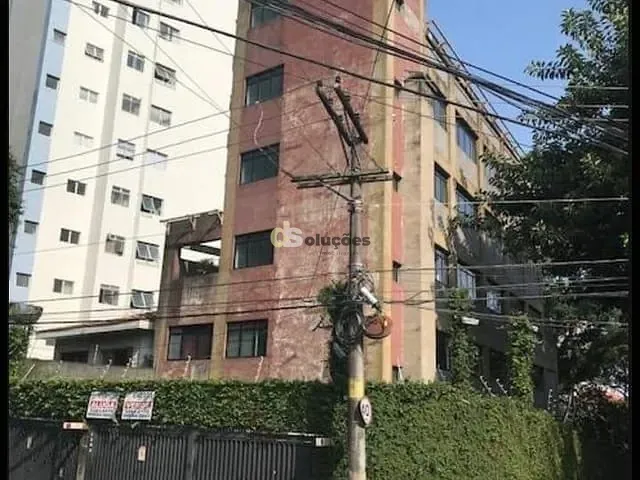 Prédio com 343m², à venda ou para alugar, no bairro Chácara Inglesa em São Paulo