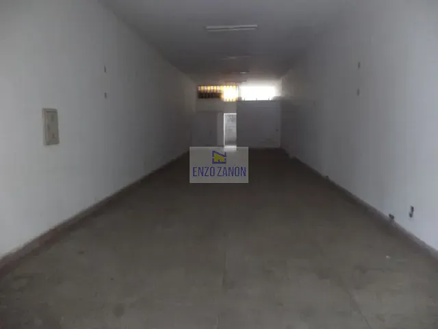 Prédio com 250m², à venda ou para alugar, no bairro Centro em São Caetano do Sul