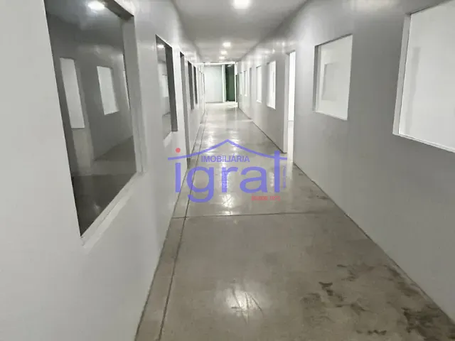 Prédio com 499m², para alugar, no bairro Vila Parque Jabaquara em São Paulo