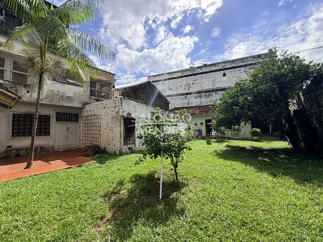 Prédio à venda, no bairro Batista Campos em Belém