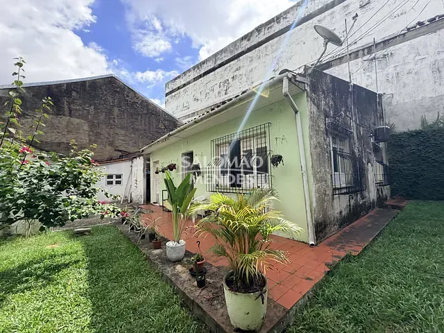 Prédio à venda, no bairro Batista Campos em Belém