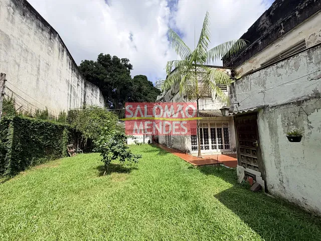 Prédio à venda, no bairro Batista Campos em Belém