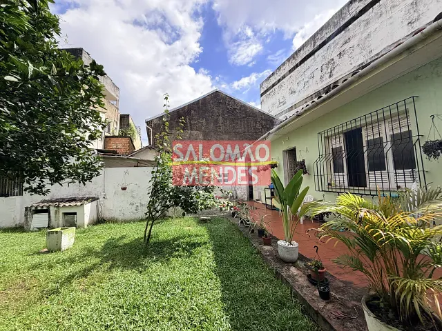 Prédio à venda, no bairro Batista Campos em Belém