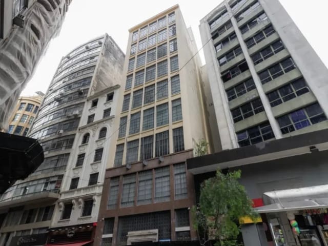 Foto do Prédio - Edifício Comercial de 3.372m2 à Venda no Centro de São Paulo — Localização Estratégica no Largo da Misericórdia | Imobiliária Xavier e Brito