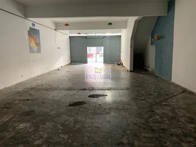 Prédio com 200m², à venda, no bairro Rudge Ramos em São Bernardo do Campo