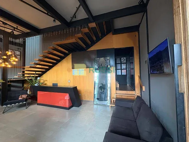 Prédio com 410m², à venda, no bairro Jardim São Dimas em São José dos Campos