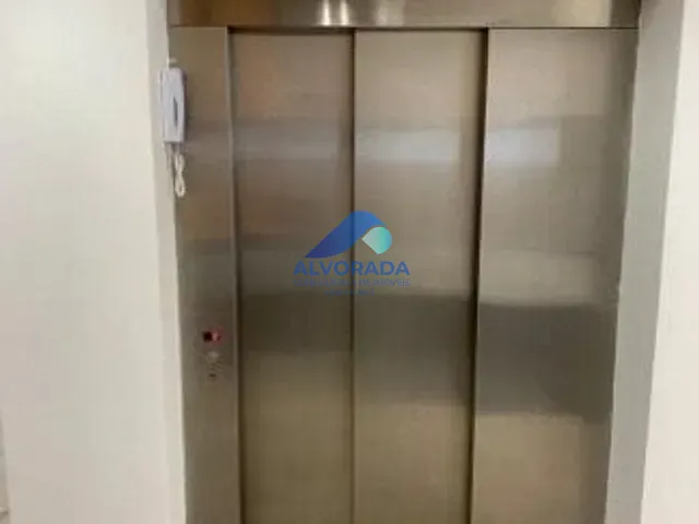 Prédio com 980m², à venda, no bairro Centro em São José dos Campos