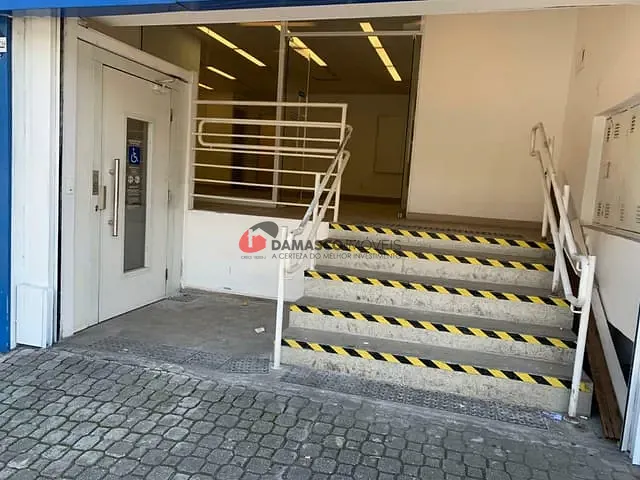 Prédio com 1300m², à venda, no bairro Santo Antônio em São Caetano do Sul