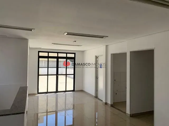 Prédio com 1300m², à venda, no bairro Santo Antônio em São Caetano do Sul