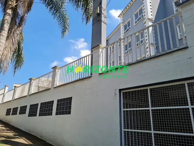 Prédio com 4000m², à venda ou para alugar, no bairro Jardim Satélite em São José dos Campos