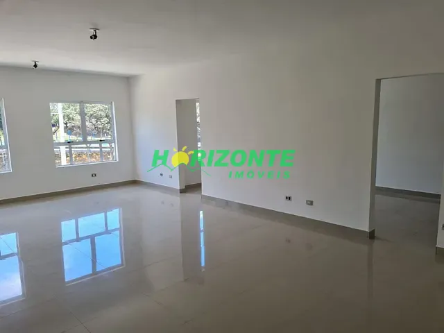 Prédio com 4000m², à venda ou para alugar, no bairro Jardim Satélite em São José dos Campos