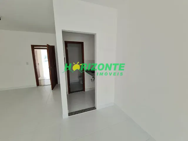 Prédio com 4000m², à venda ou para alugar, no bairro Jardim Satélite em São José dos Campos