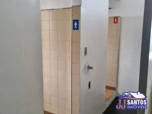 Prédio com 750m², à venda, no bairro Brás em São Paulo