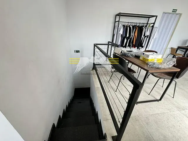 Prédio à venda ou para alugar, no bairro Belém em São Paulo