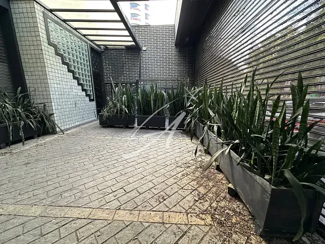 Prédio com 552m², para alugar, no bairro Tatuapé em São Paulo