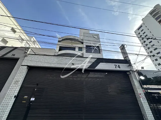Prédio com 552m², para alugar, no bairro Tatuapé em São Paulo
