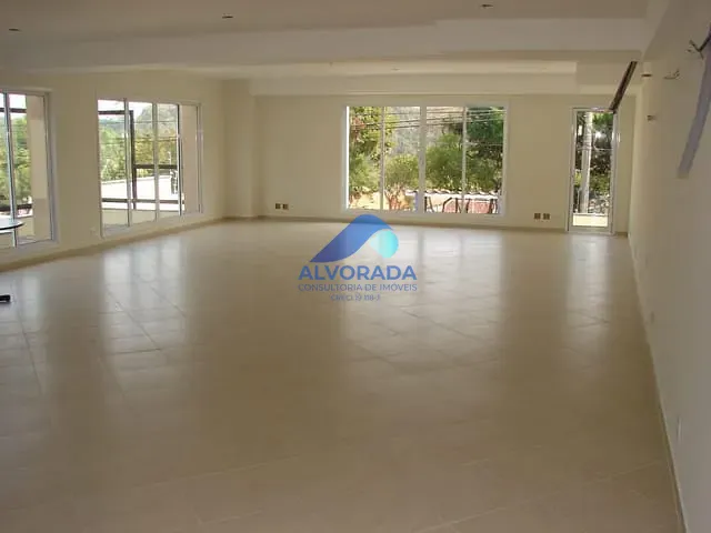 Prédio com 293m², à venda, no bairro Jardim Satélite em São José dos Campos