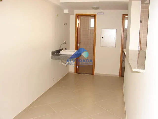 Prédio com 293m², à venda, no bairro Jardim Satélite em São José dos Campos