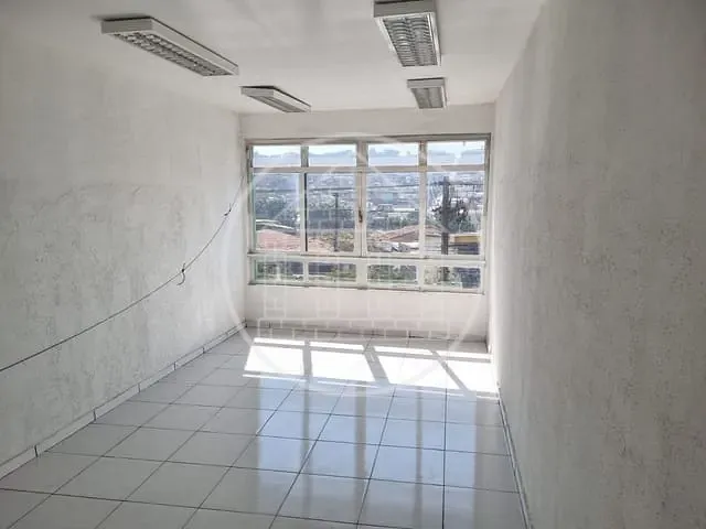 Prédio com 600m², para alugar, no bairro Jardim Prudência em São Paulo
