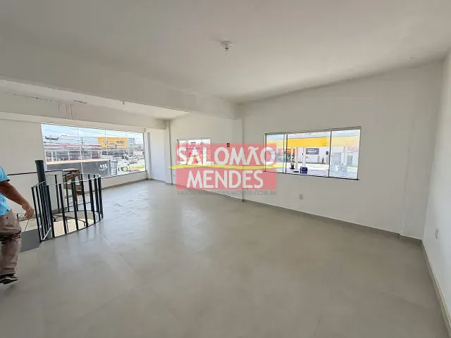 Prédio para alugar, no bairro Coqueiro em Ananindeua