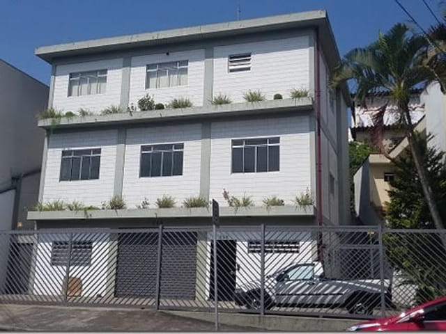 Prédio com 557m², à venda, no bairro Bosque da Saúde em São Paulo