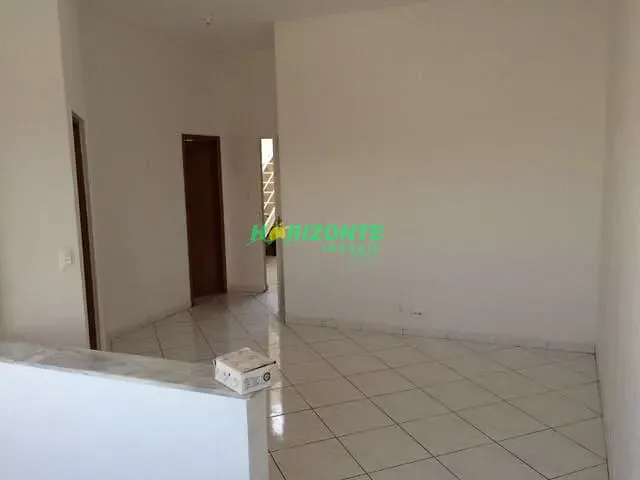 Prédio com 250m², à venda, no bairro Parque Nova Esperança em São José dos Campos