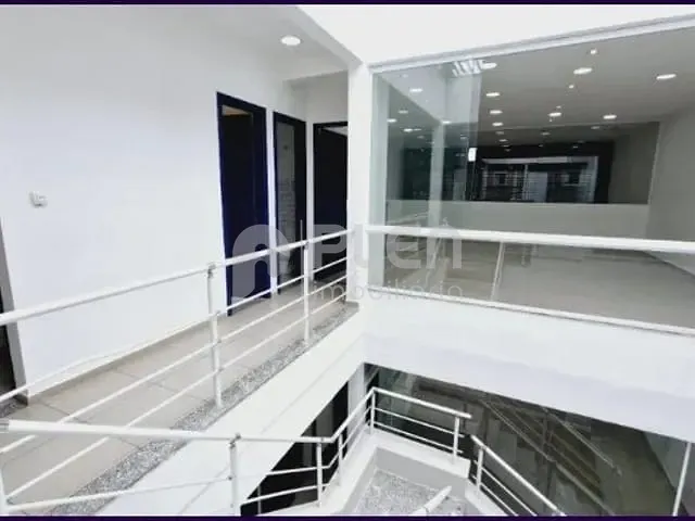 Prédio com 204m², à venda ou para alugar, no bairro Santana em São Paulo