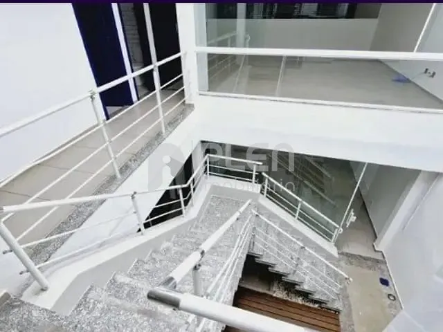 Prédio com 204m², à venda ou para alugar, no bairro Santana em São Paulo