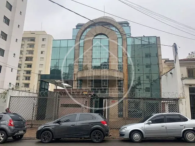 Prédio com 1447m², para alugar, no bairro Campo Belo em São Paulo