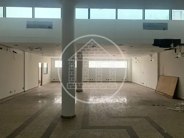 Prédio com 1447m², para alugar, no bairro Campo Belo em São Paulo