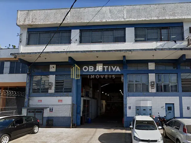 Prédio com 1500m², à venda, no bairro Navegantes em Porto Alegre