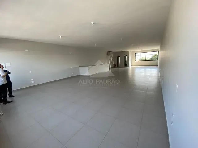 Prédio com 225m², para alugar, no bairro Parque Capuava em Santo André